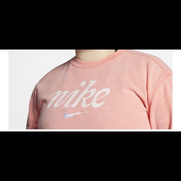 Nike women’s cropped true plus size sportswear - Picture 5 of 5